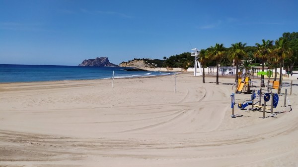 Playa de L Ampolla Moraira