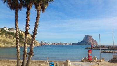 Playa Puerto Blanco Calpe