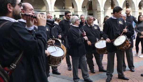 Dansa Popular i mocador de Sant Dionis