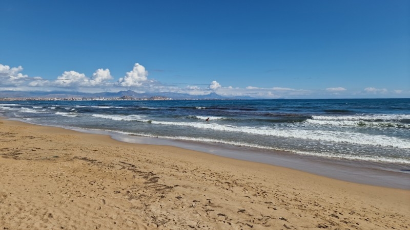 Los Arenales del Sol