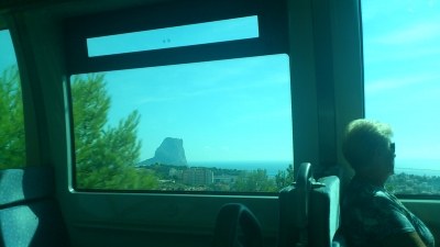 Viajar en grupo en el Trenet de la Marina